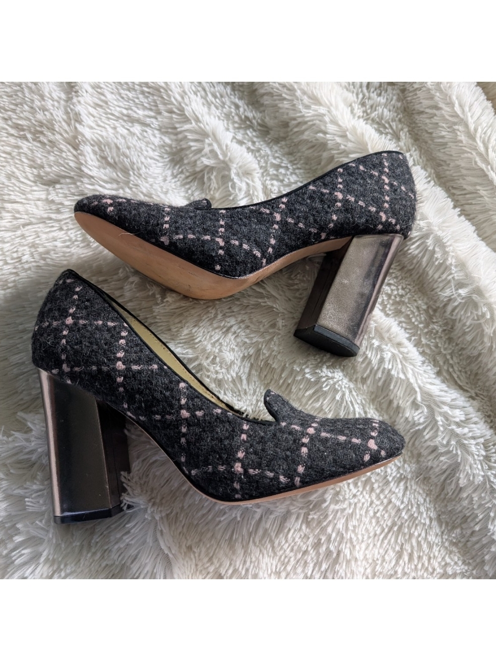 bettye muller Black Pink Wool Textured Block Metallic Heel Pumps Size 9
